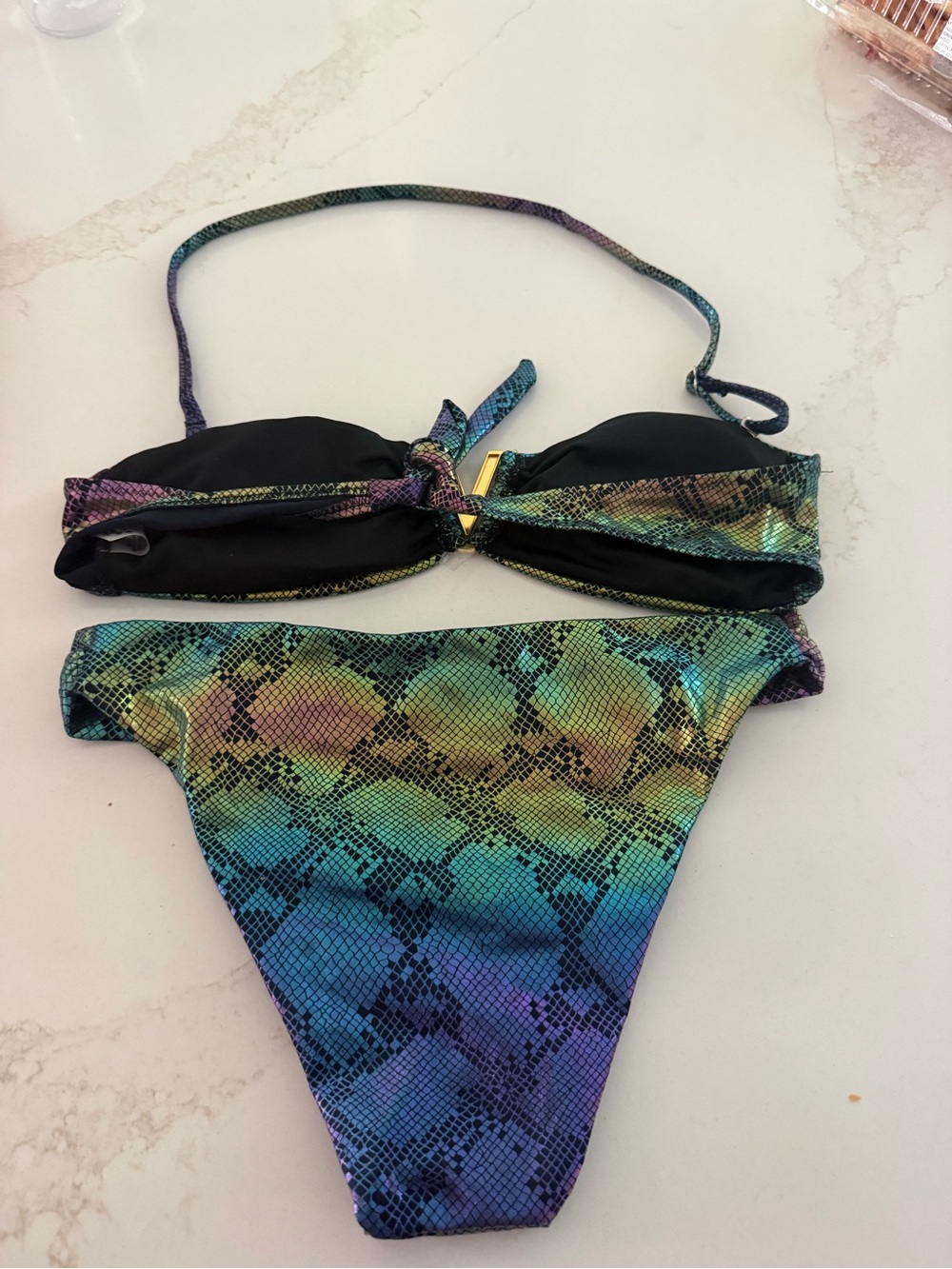 Snake-Print Bandeau Bikini Set in Green-Purple - Picture 3 of 3